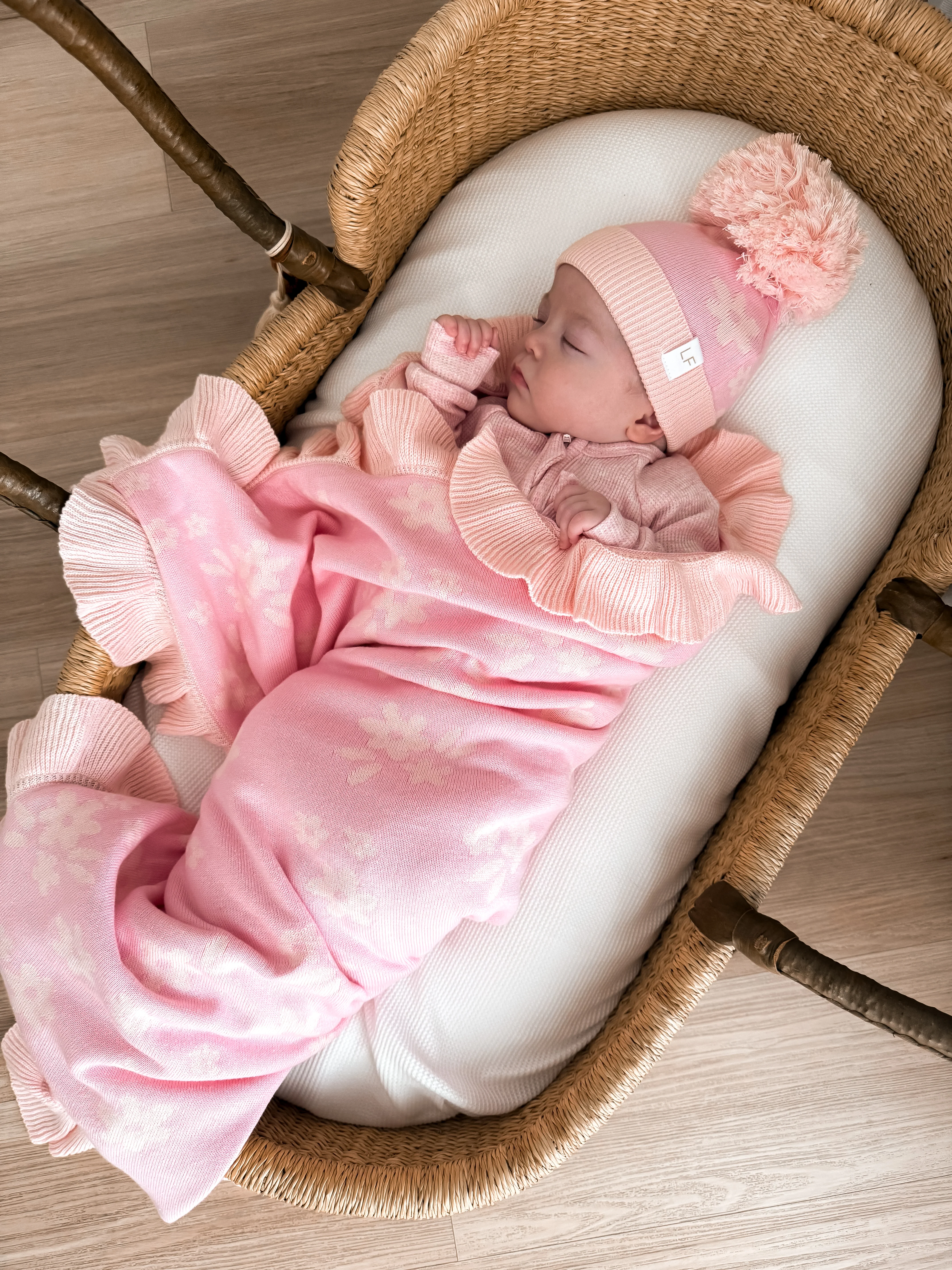 Frill Knit Blanket | Daisy Floral Pink - Image 10