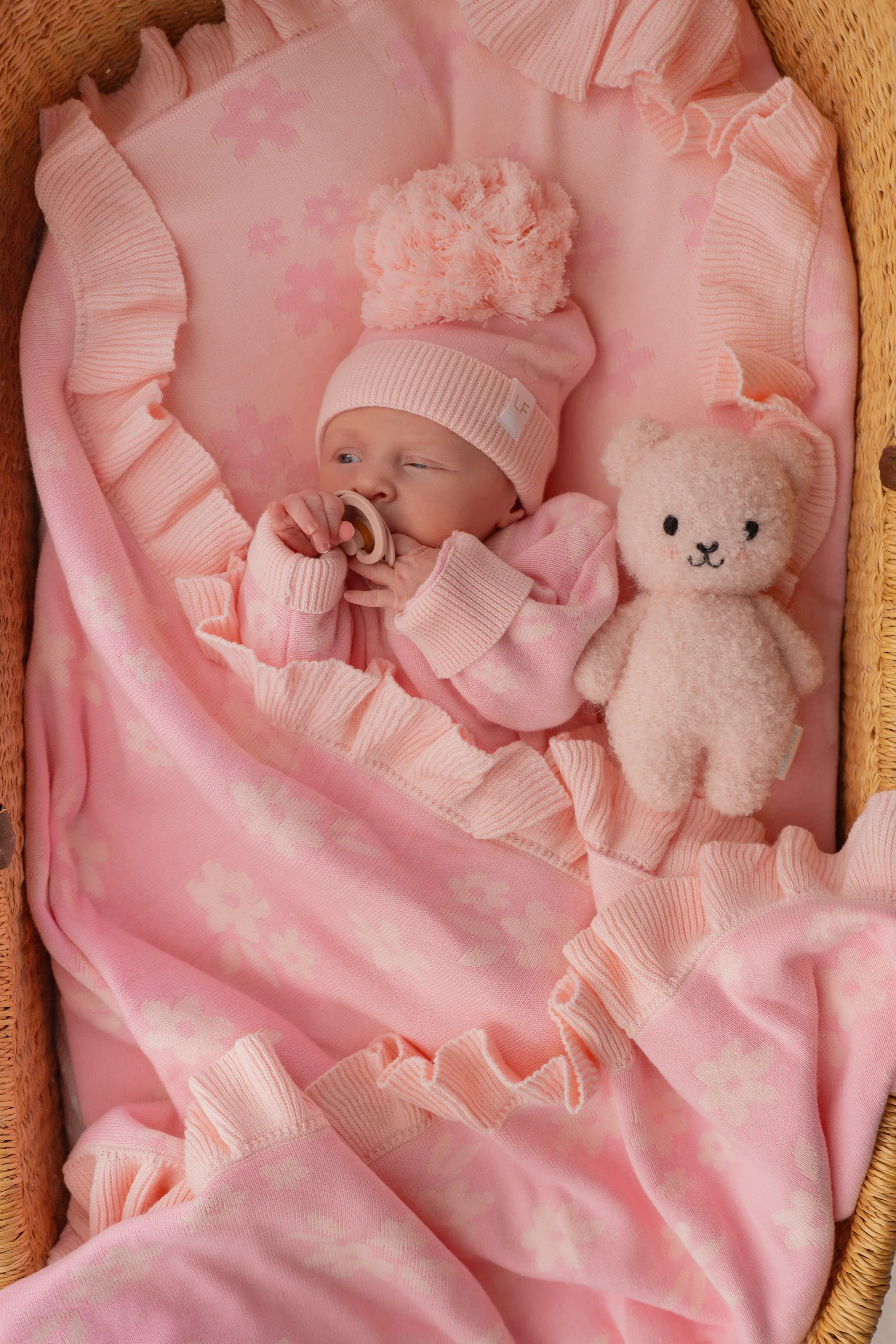 Frill Knit Blanket | Daisy Floral Pink - Image 4
