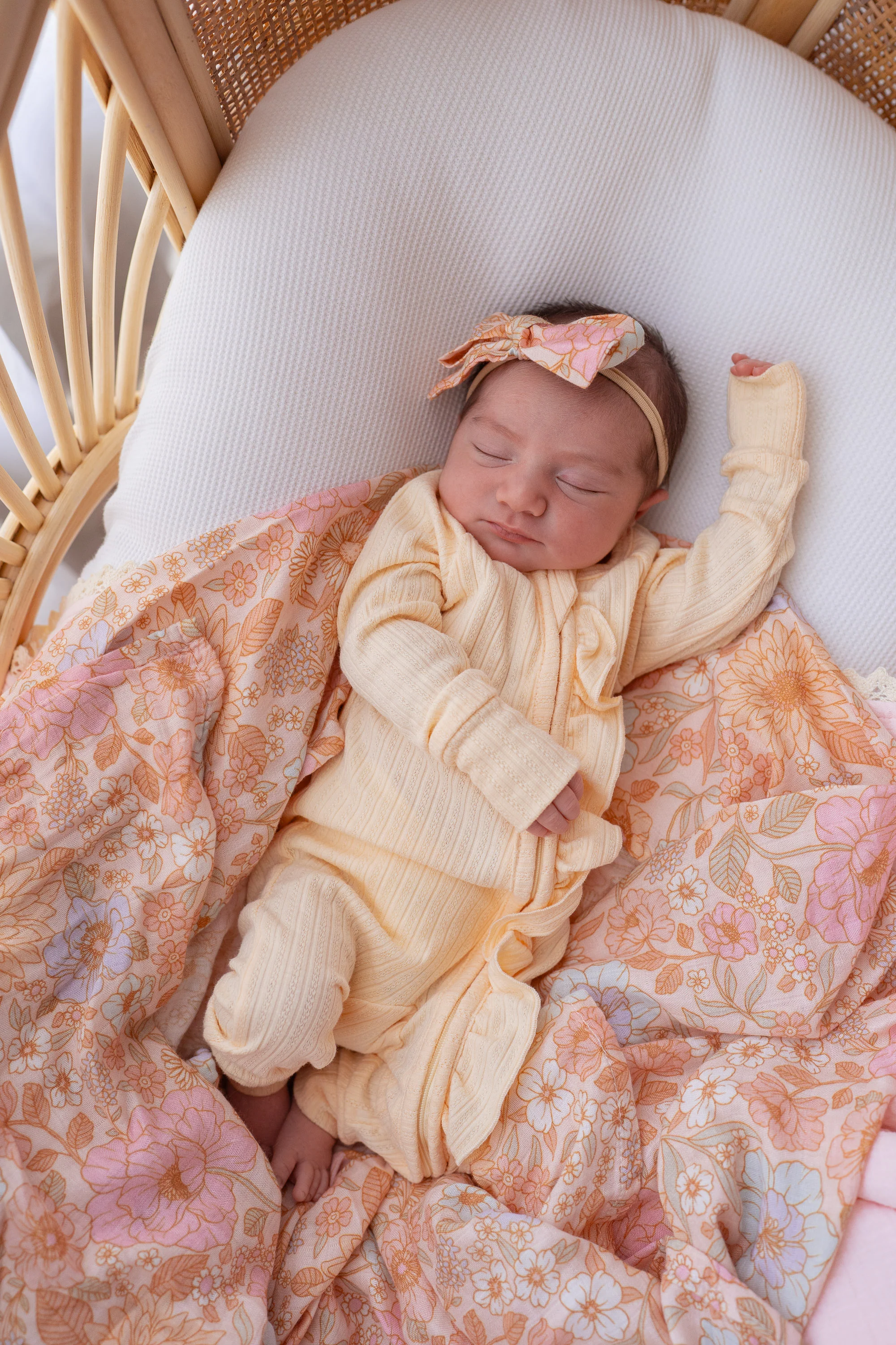 Frill Zip Romper | Pastel Lemon Rib Pointelle - Image 5