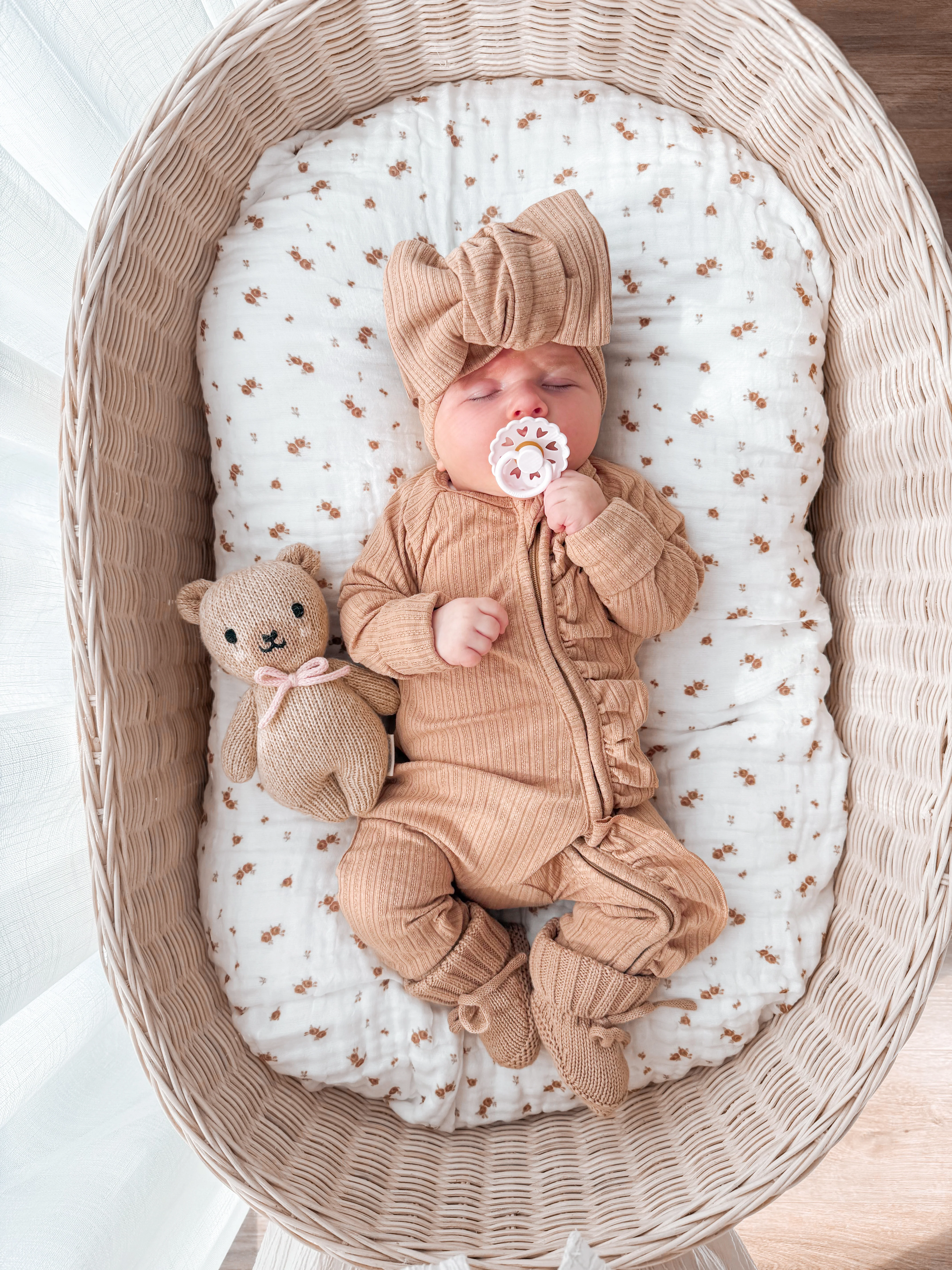 Frill Zip Romper | Teddy Rib Pointelle - Image 5