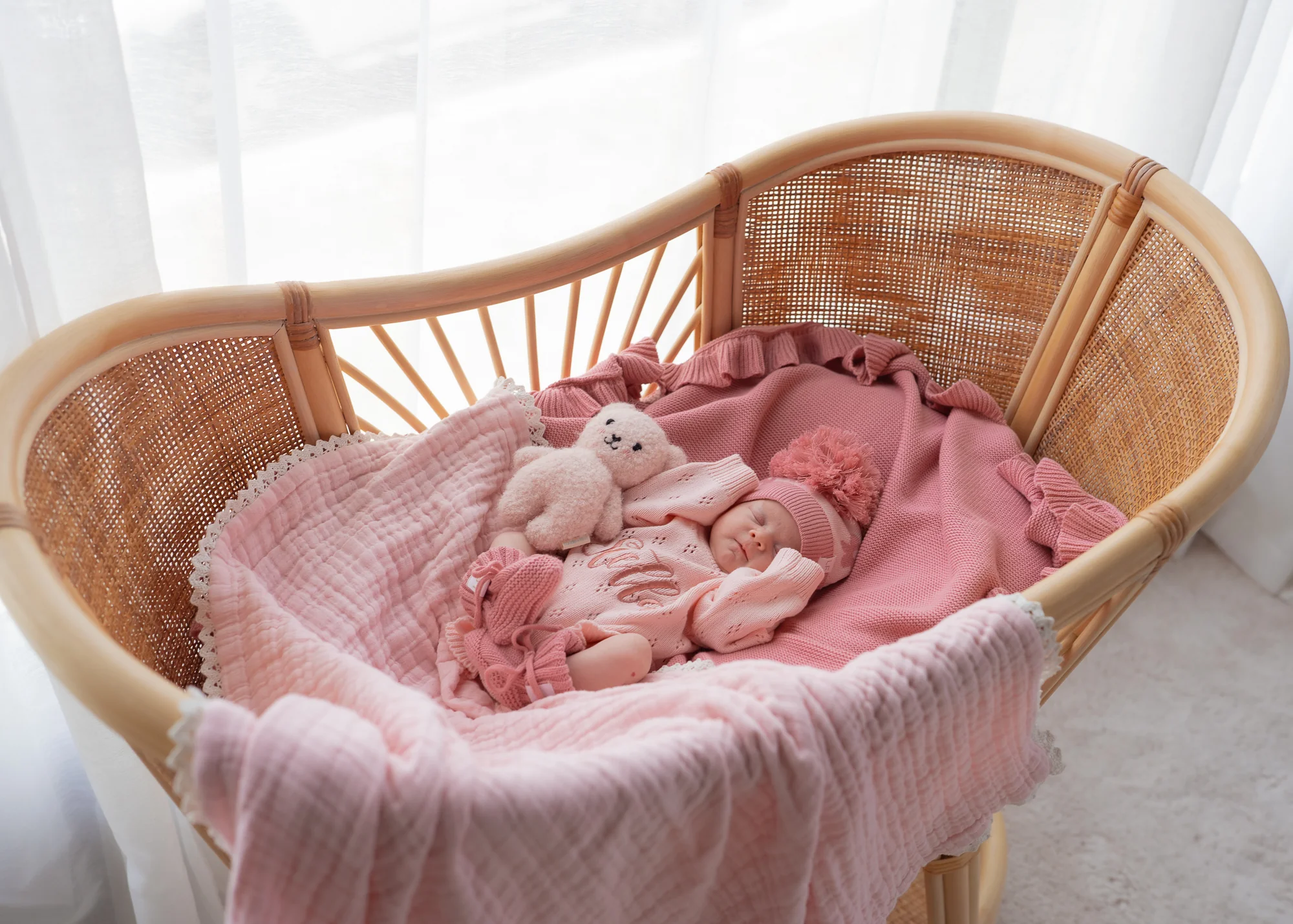 Gauze Lace Blanket | Baby Pink - Image 6