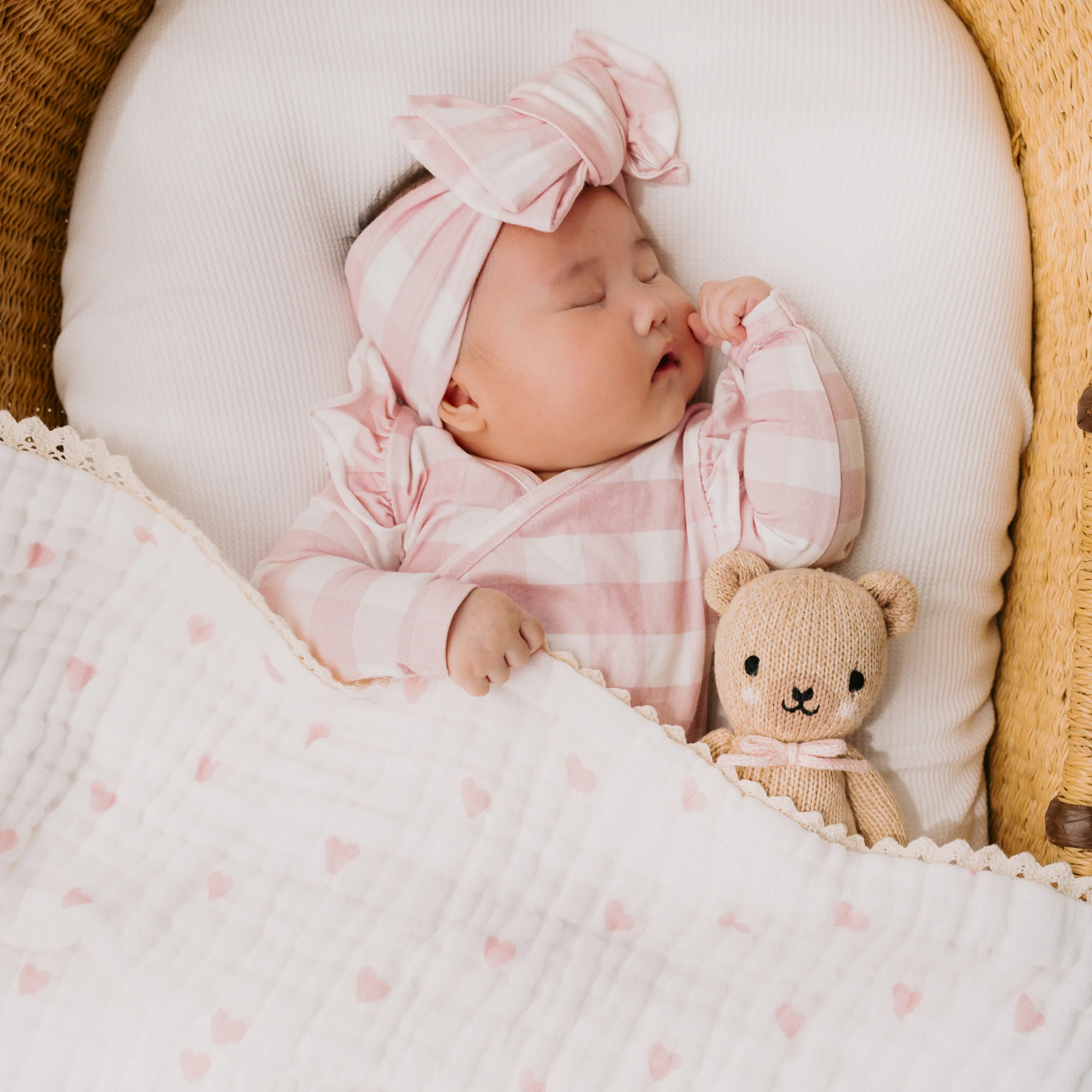 Gauze Lace Blanket | Pink Hearts - Image 4