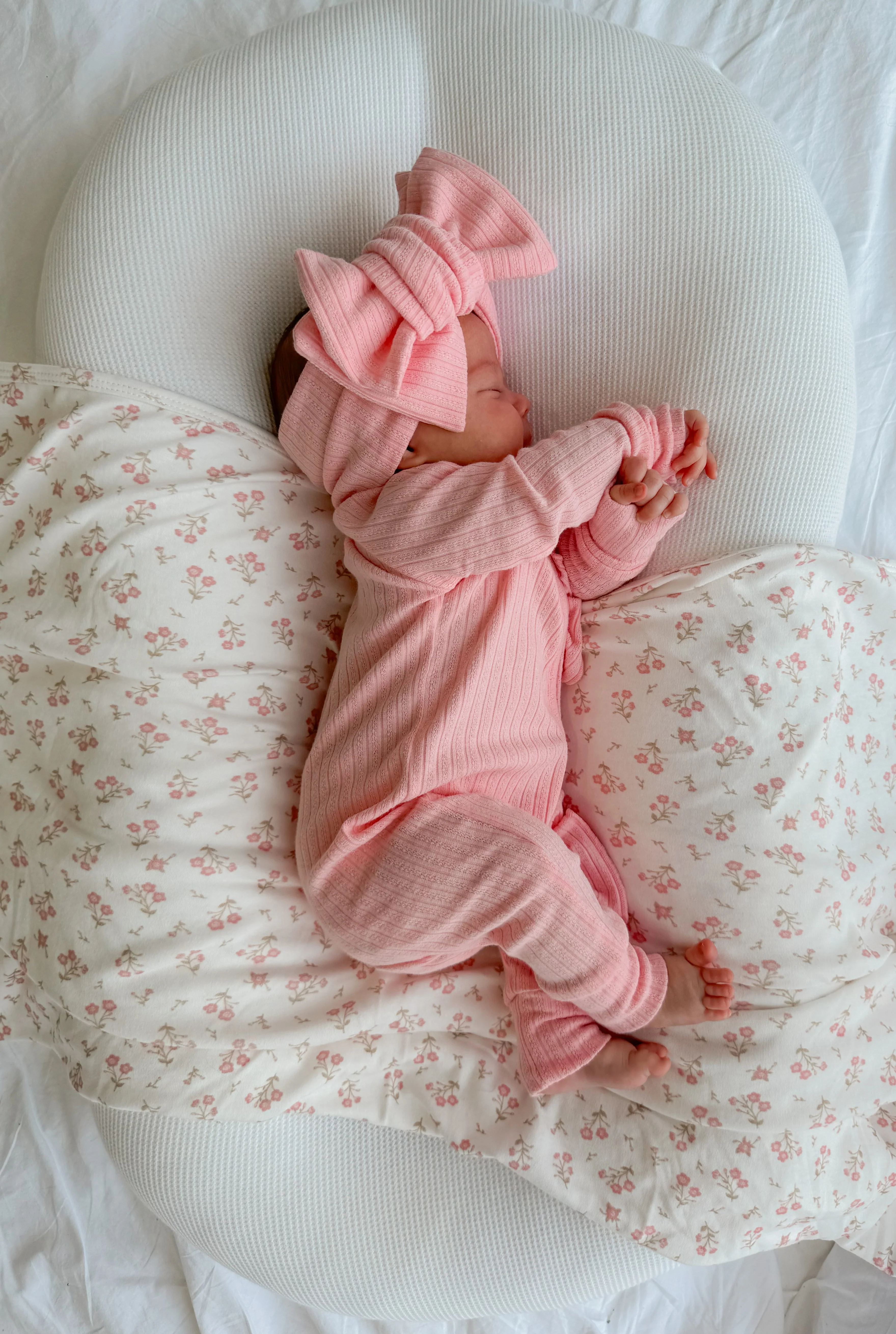 Oversized Topknot | Peony Rib Pointelle - Image 9